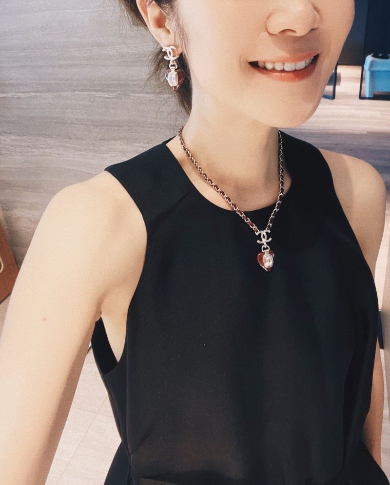 Ch**el necklaces